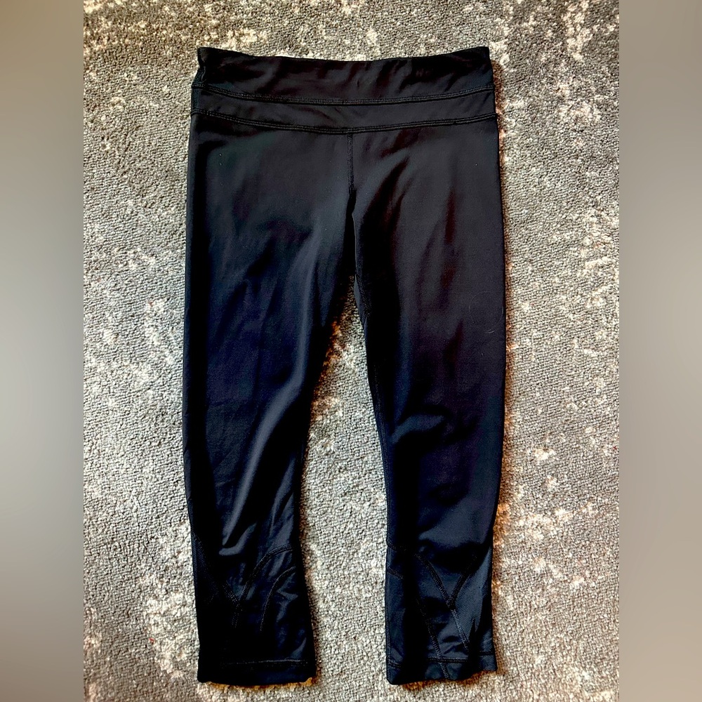Lululemon cropped running pants size 6